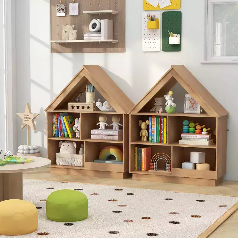 Libreria per bambole in legno per bambini con ripiani aperti e sistema antiribaltamento, colore bianco/marrone