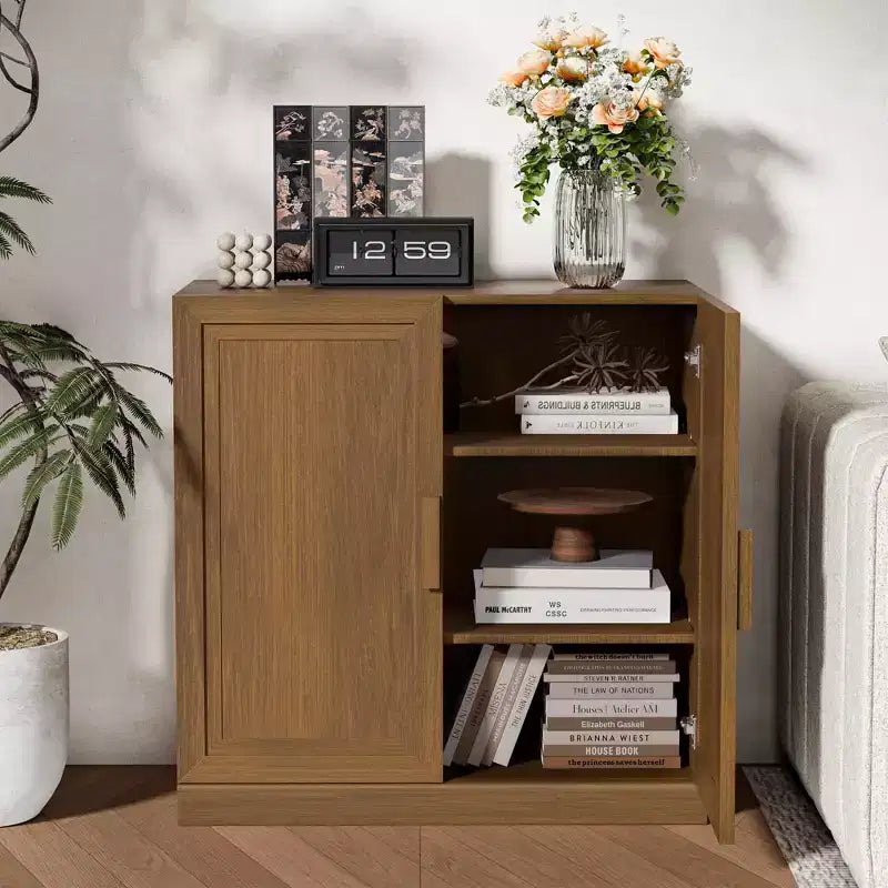 Mobiletto con ante in legno a venatura del legno alte 31 pollici in bianco, Organizer con 2 ante in legno massello per camera da letto, soggiorno/sala da pranzo
