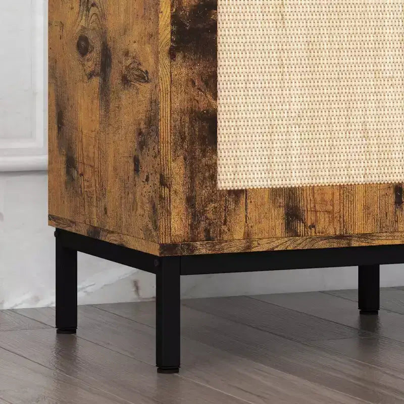Comodino in Legno con Anta in Rattan, Struttura Robusta, Design Elegante, per Camera da Leto, Soggiorno